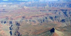grand canyon facts and information