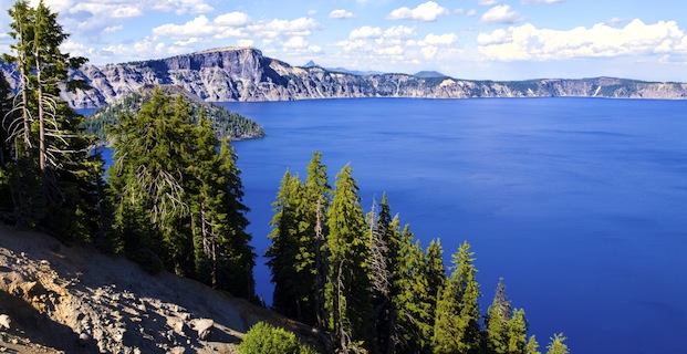 Crater Lake National park picture