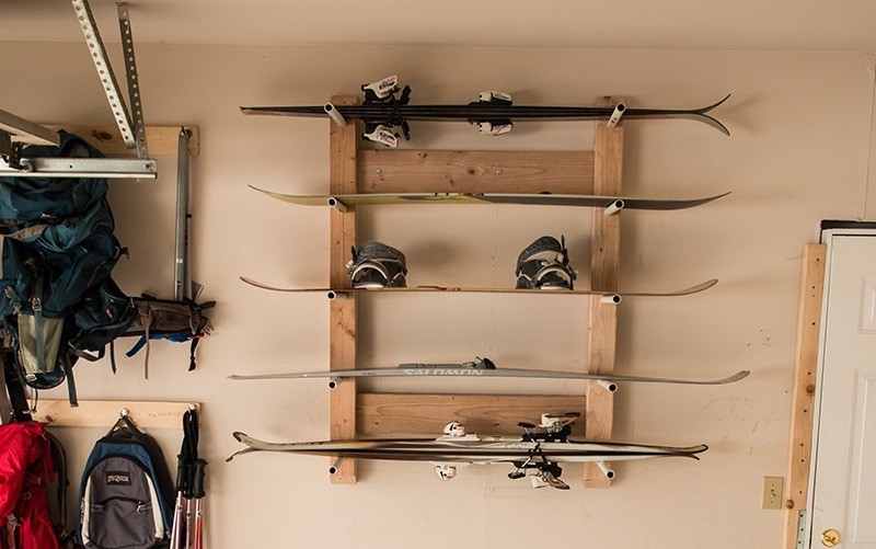 preparing your snowboard for summer storage