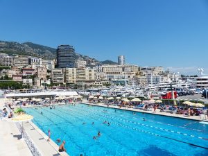 Risks-for-People-Traveling-with-Children-in-Monaco-LOW